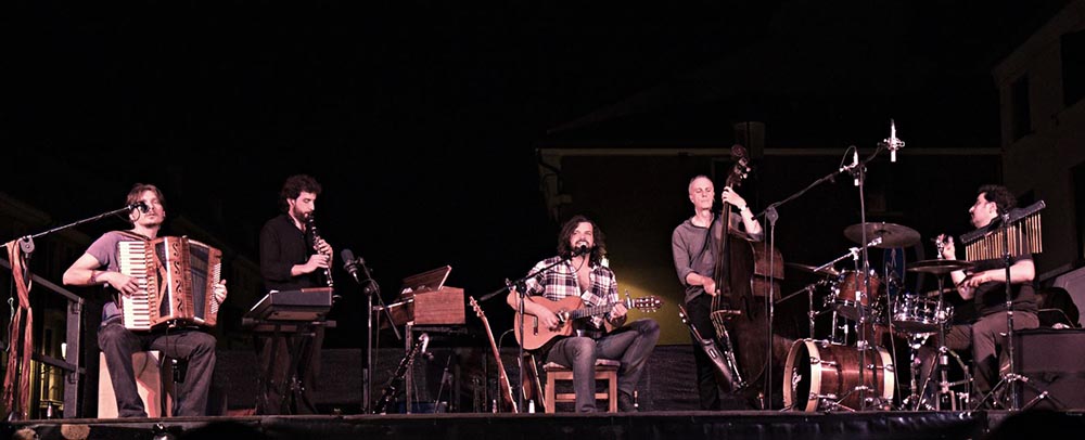 Bottega Baltazar live